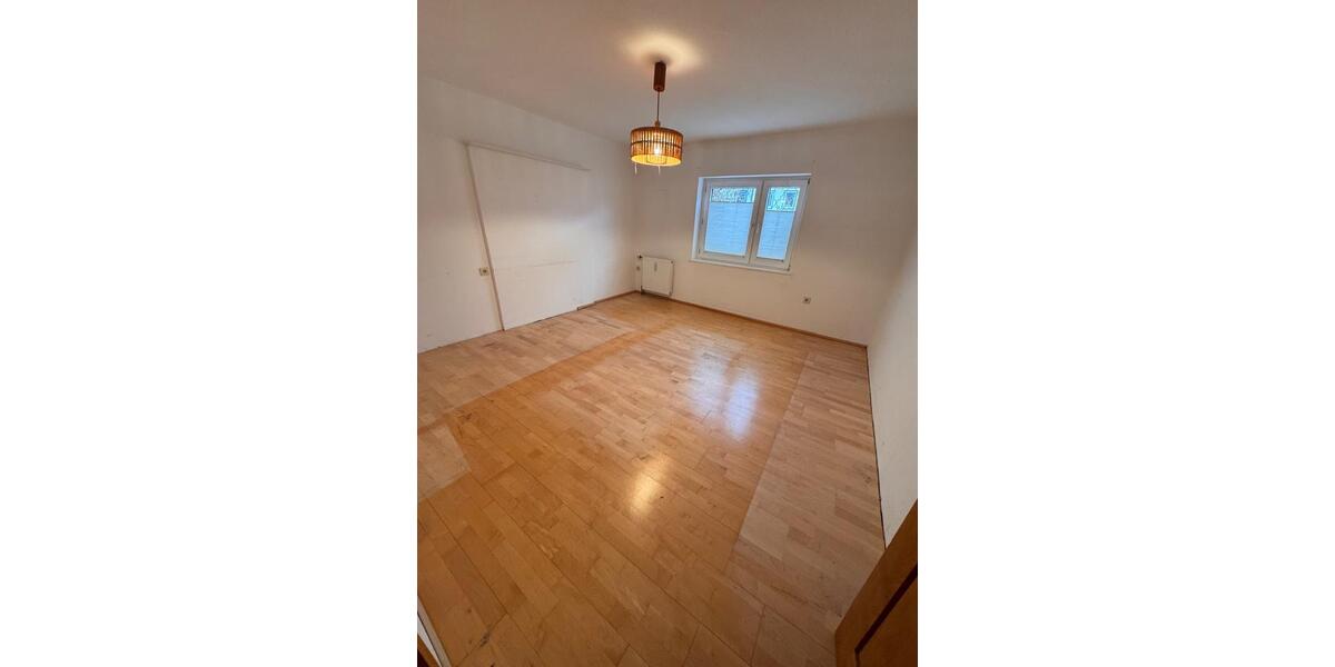Etagenwohnung Göttingen Nordstadt - 3 Zimmer, 72 m&sup2;, 965&euro; | Angebot:26317971