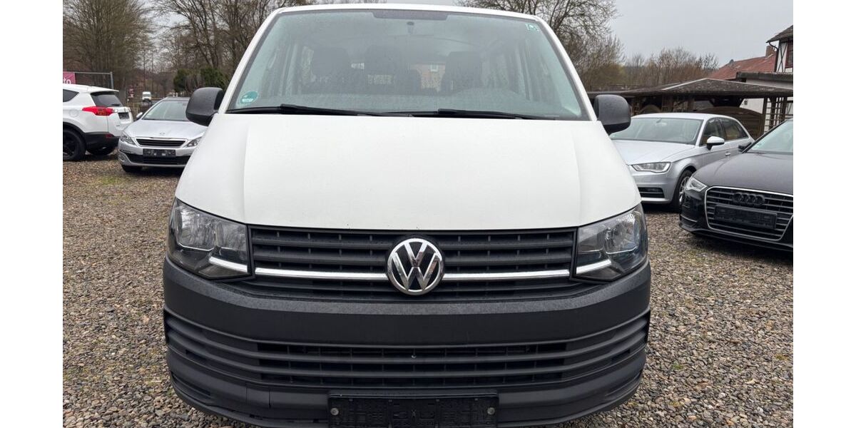 VW T6 Transporter 261.000 km 11.900 &euro; Rosdorf/Obernjesa 37124