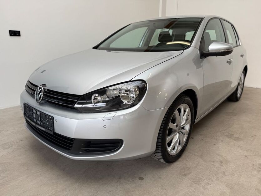 VW Golf 84.330 km 7.990 € Göttingen 37079