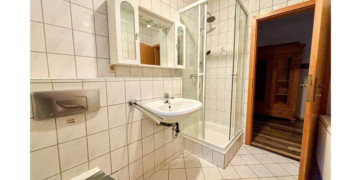 Einfamilienhaus Nörten-Hardenberg Hardenberg - 9 Zimmer, 270 m&sup2;, 590.000&euro; | Angebot:24827196