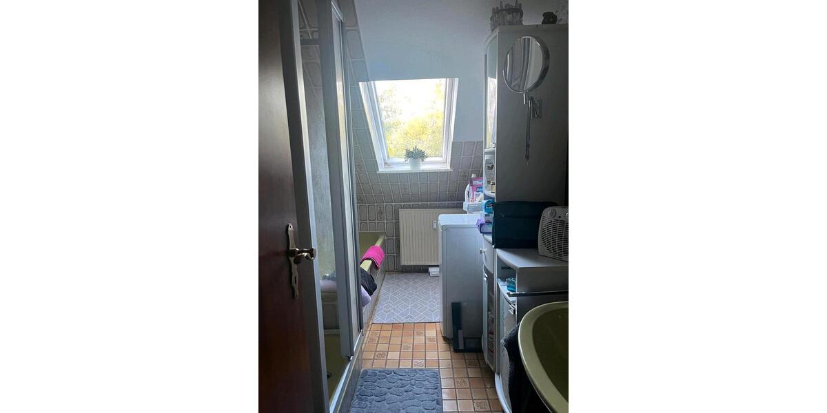 Dachgeschoßwohnung Uder - 3 Zimmer, 80 m&sup2;, 740&euro; | Angebot:26690824