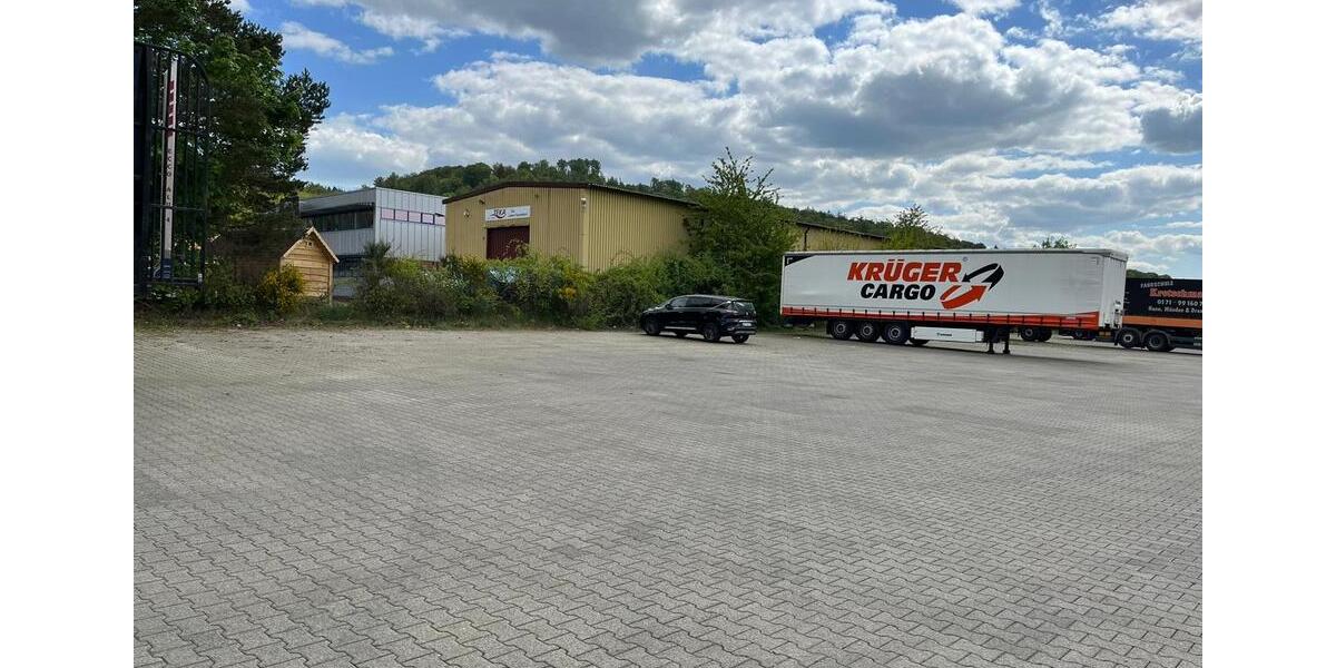 Befestigte Freifläche in Hann. Münden - sofort verfügbar zimmer