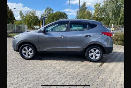 Hyundai ix35 70.700 km 8.300 € Göttingen 37081
