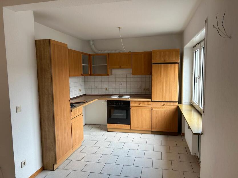 Bezugsfertige Dachgeschoßwohnung ohne Dachschrägen