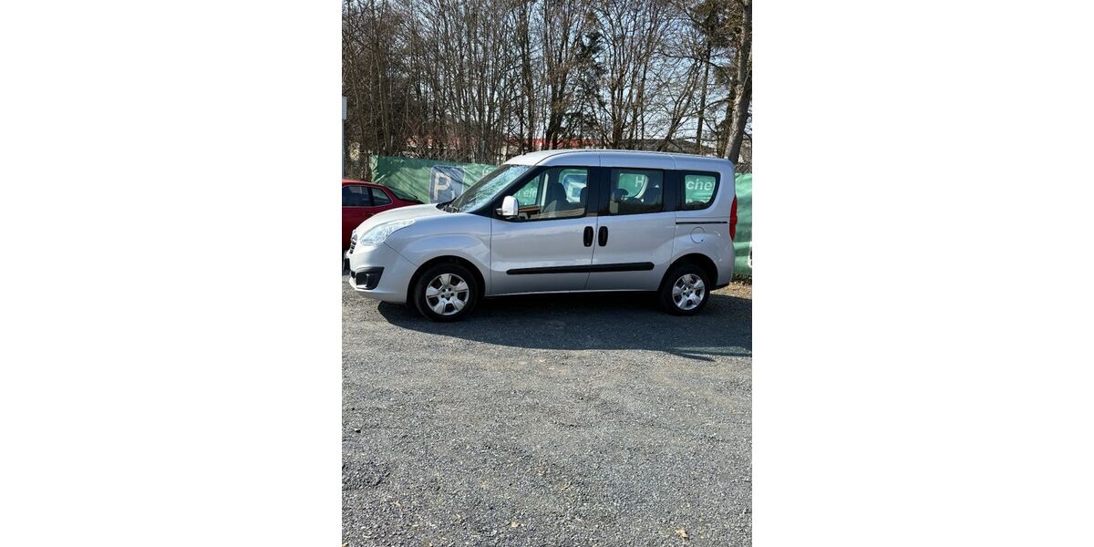 Opel Combo 118.000 km 7.300 &euro; Göttingen 37079