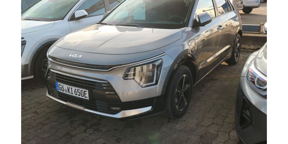Kia Niro 1.800 km 36.990 &euro; Göttingen 37077