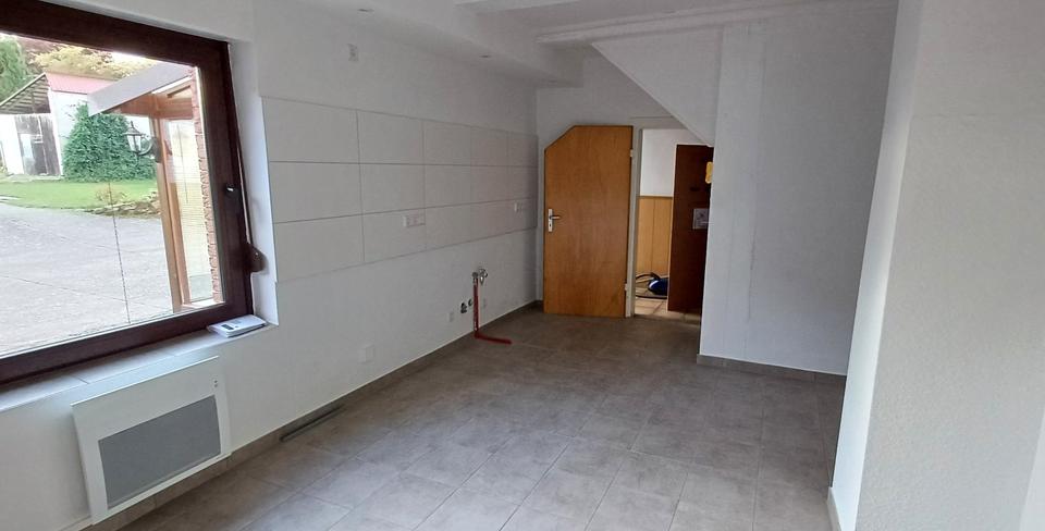 Einfamilienhaus in Wolbrechtshausen 200m2, teilsaniert 7 zimmer