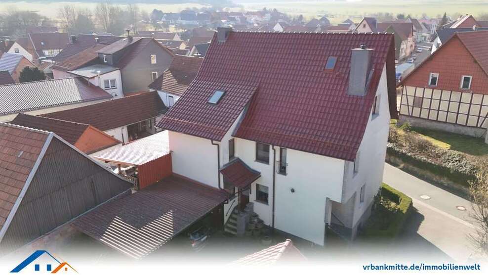 Haus zum Kaufen in Heuthen 245.000 € 214 m²