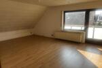 Dachgeschoßwohnung Adelebsen - 3 Zimmer, 127 m&sup2;, 900&euro; | Angebot:26085885