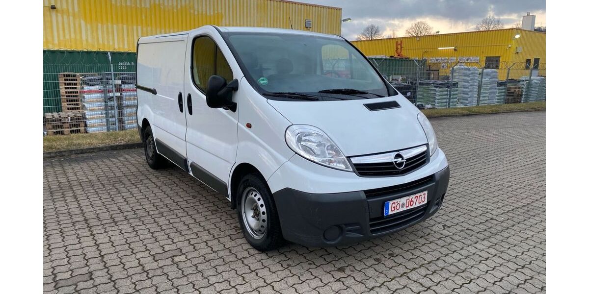 Opel Vivaro 293.000 km 4.599 &euro; Göttingen 37079