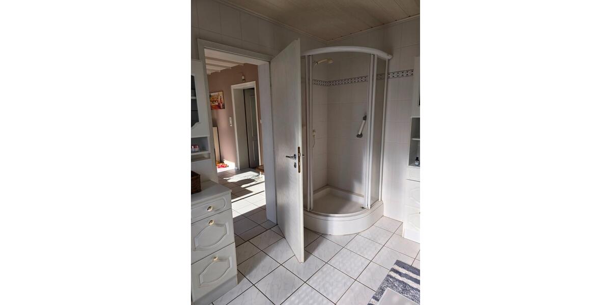 Hochparterre Neu-Eichenberg Eichenberg - 4 Zimmer, 112 m&sup2;, 1.075&euro; | Angebot:26134400
