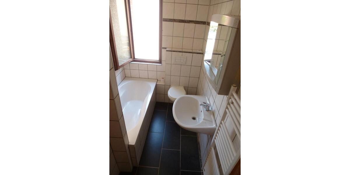 Etagenwohnung Northeim - 4 Zimmer, 85 m&sup2;, 720&euro; | Angebot:26526962