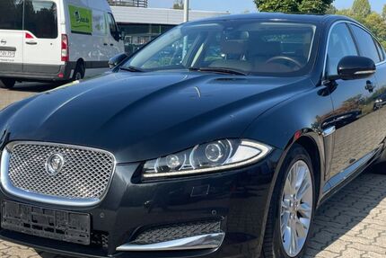 Jaguar XF 298.583 km 9.990 € Göttingen 37081