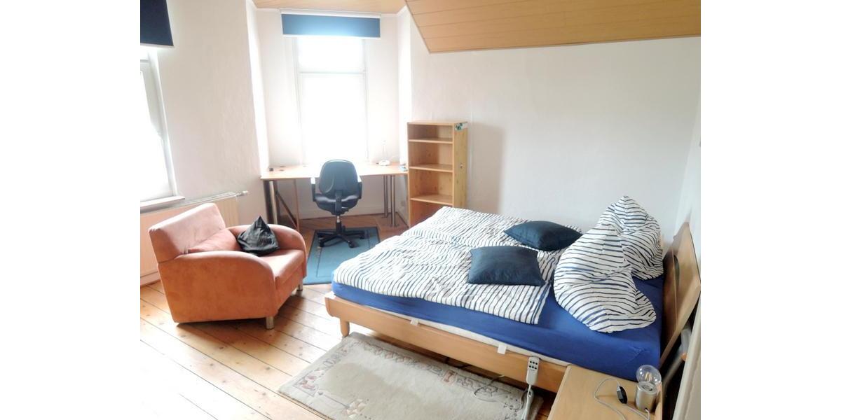 Dachgeschoßwohnung Northeim - 4 Zimmer, 95 m&sup2;, 750&euro; | Angebot:26549604