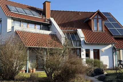 Haus Gleichen - 6 Zimmer, 220 m&sup2;, 465.000&euro; | Angebot:25378774