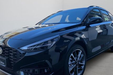 Hyundai i30 2.871 km 29.990 € Einbeck 37574