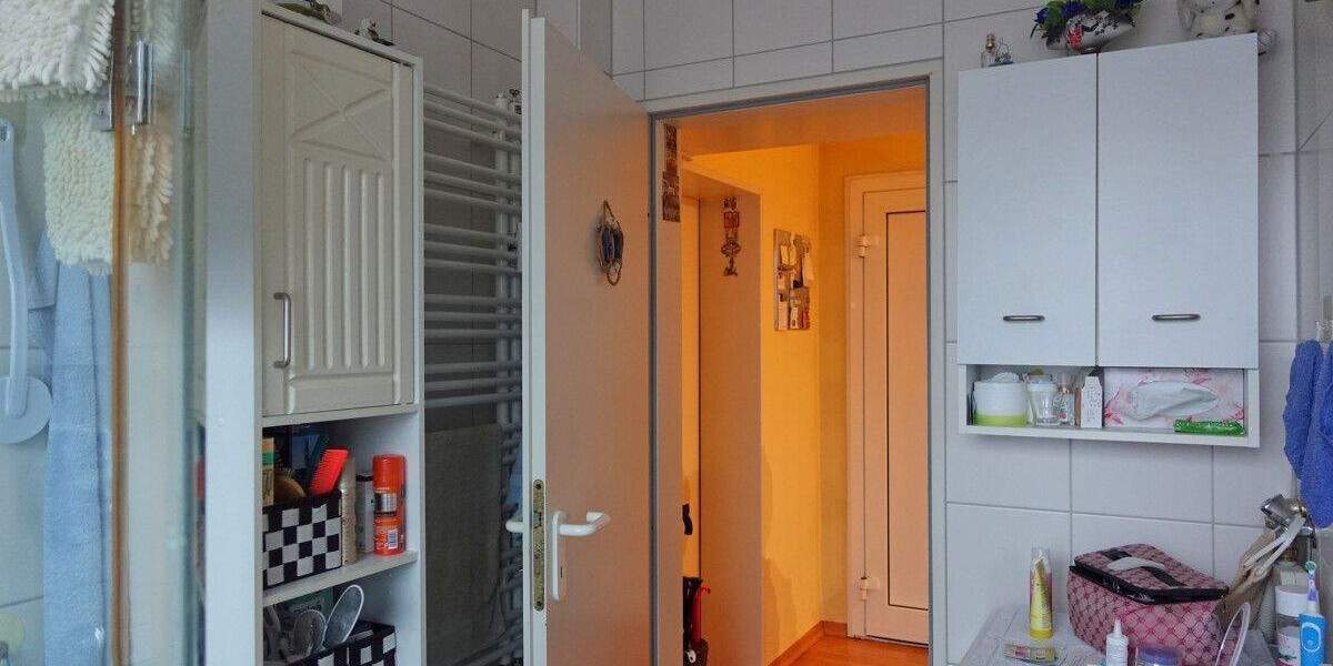 Etagenwohnung Göttingen Oststadt - 2 Zimmer, 73 m&sup2;, 185.000&euro; | Angebot:25736655