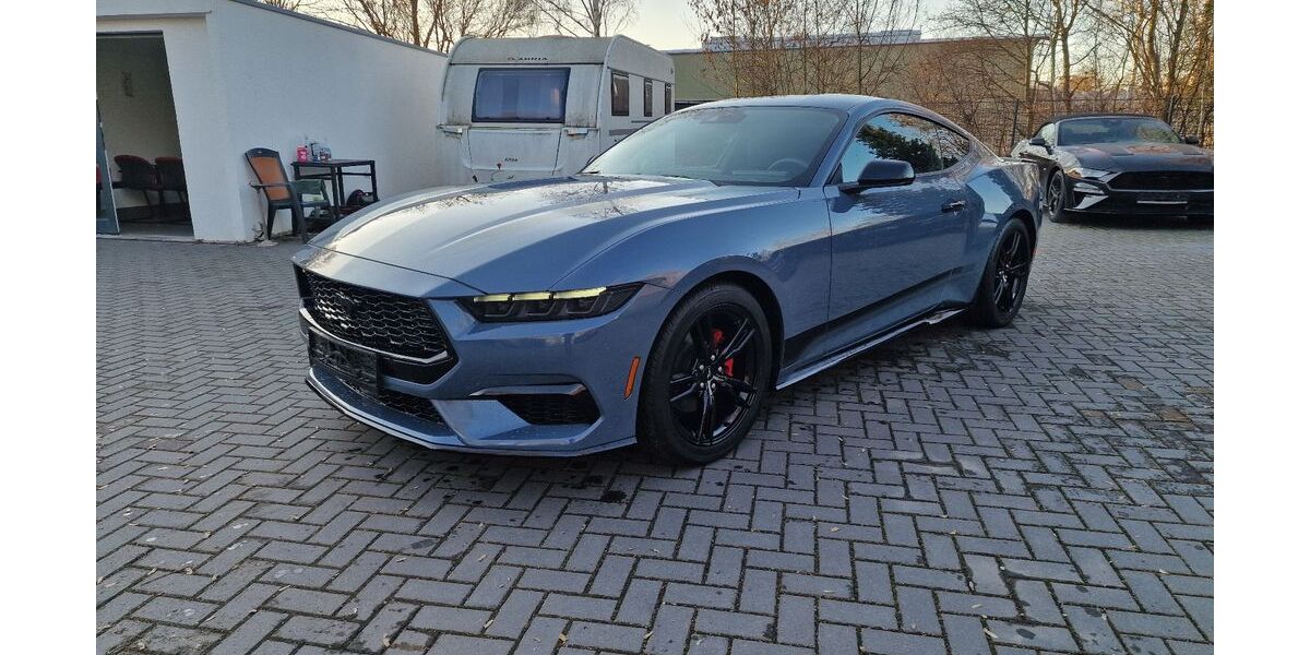 Ford Mustang 23.170 km 39.300 &euro; Northeim 37154