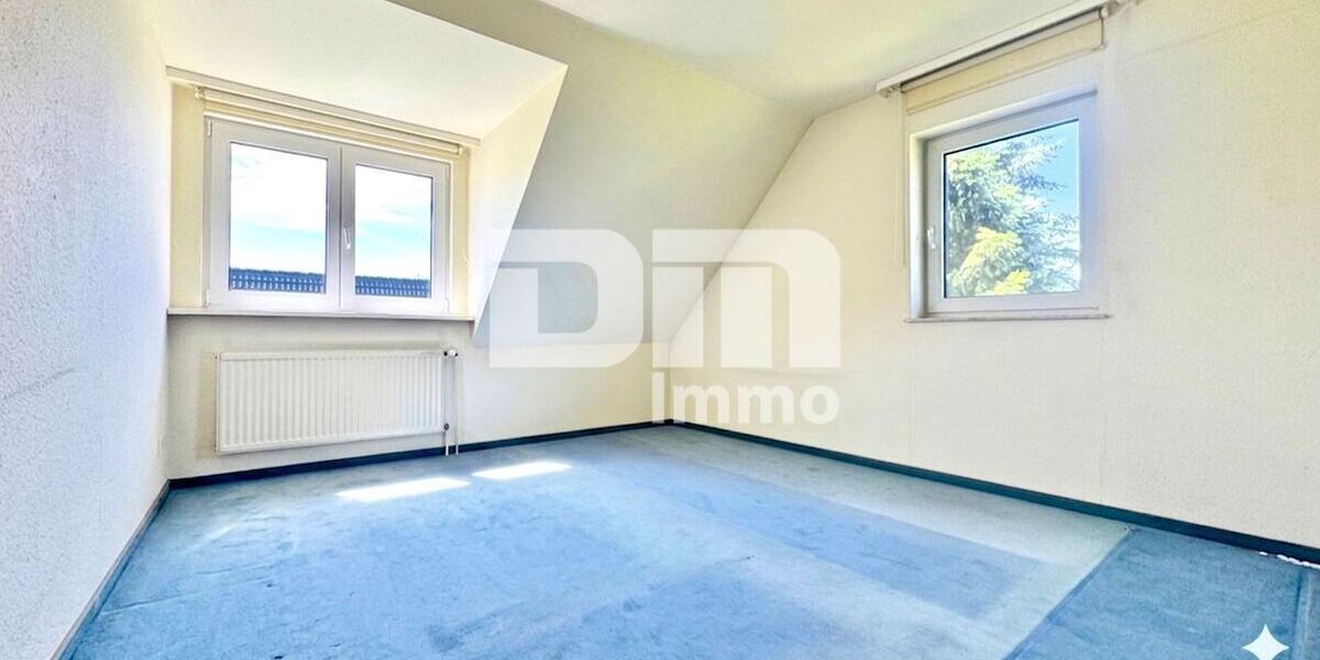 Charmantes Wohnglück - Ihr neues Zuhause mit Carport Terrasse und großem Gartenbereich - Doppelhaushälfte Rosdorf | Angebot:26770582