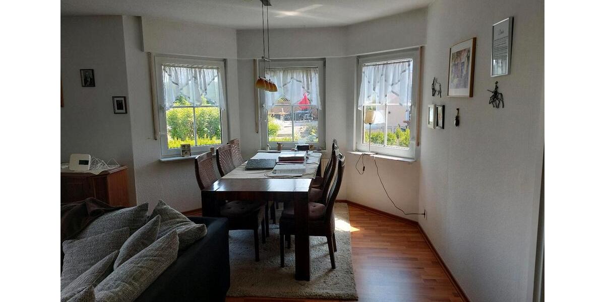 Einfamilienhaus in Niedernjesa mit Einliegerwohnung 7 zimmer