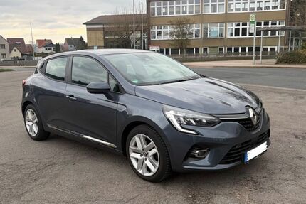Renault Clio 71.000 km 10.500 &euro; Adelebsen 37139