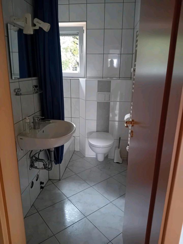 Helle 4-Zimmer Wohnung mit Balkon und Garage im Ostviertel zimmer