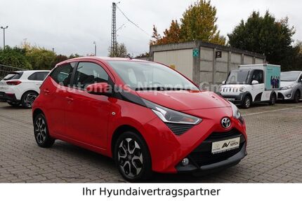 Toyota Aygo (X) 82.050 km 9.485 € Göttingen 37077