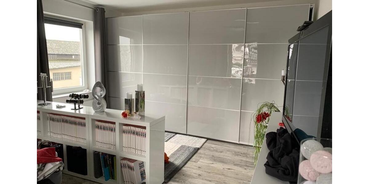 Reihenhaus Uslar - 5.5 Zimmer, 140 m&sup2;, 1.150&euro; | Angebot:24842663