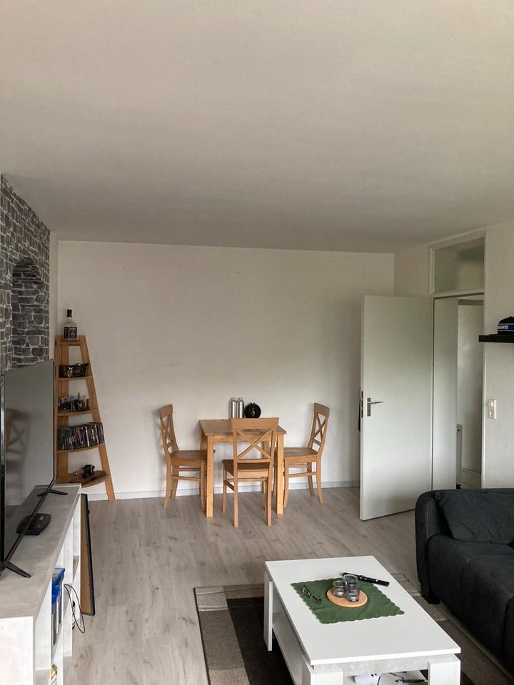 Schöne helle 3-Zimmerwohnung auf den Rohnsterrassen