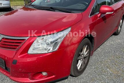 Toyota Avensis 330.000 km 2.990 &euro; Northeim 37154