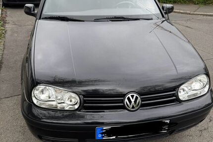 VW Golf 122.000 km 4.900 € Göttingen 37075