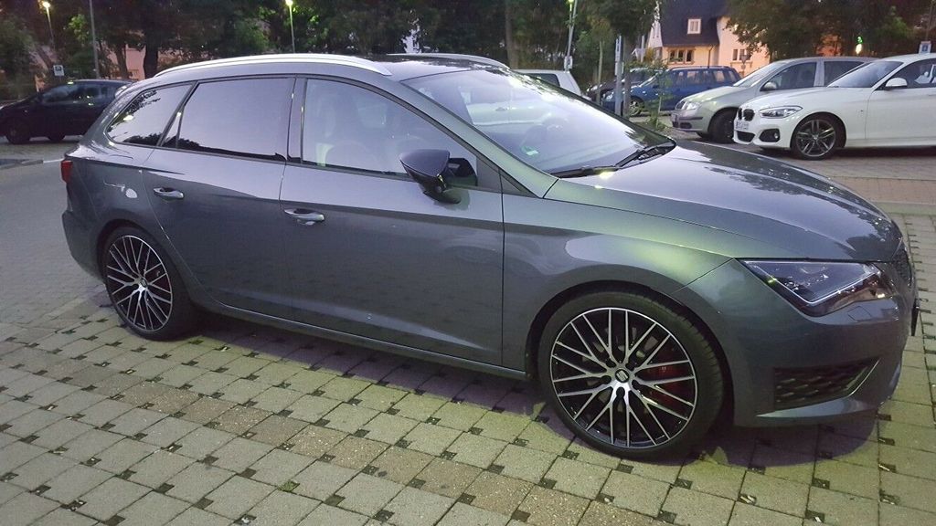 Seat Leon 109.995 km 19.995 &euro; EIC 37318