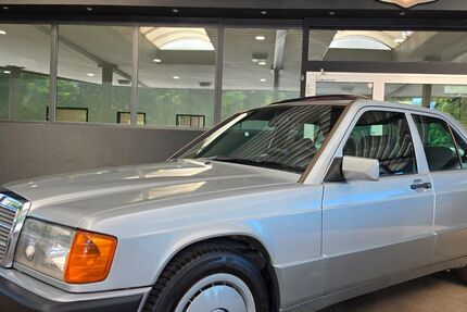 Mercedes-Benz 190 198.000 km 7.950 &euro; Göttingen 37081