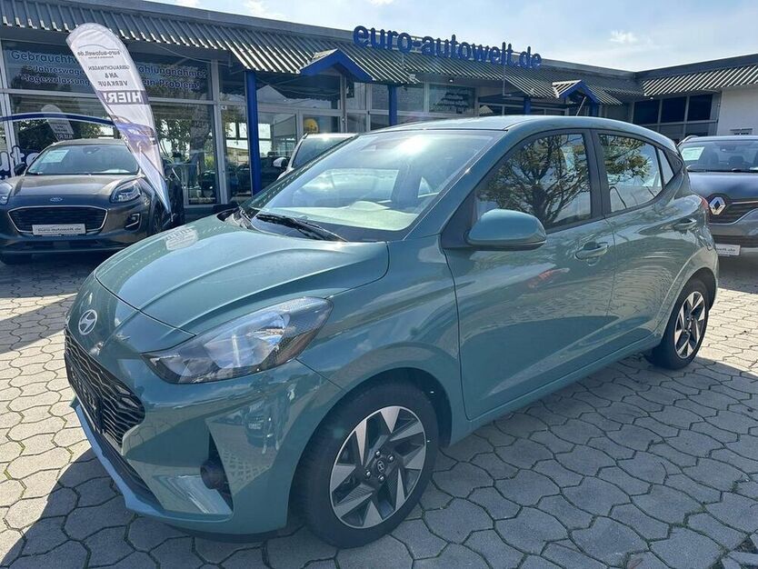i10