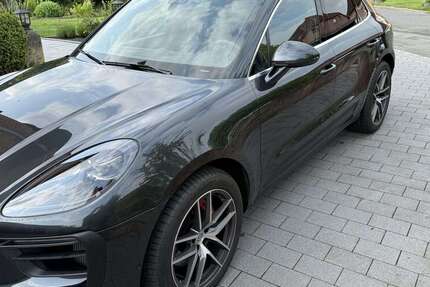 Porsche Macan 5.000 km 97.500 € Adelebsen 37139