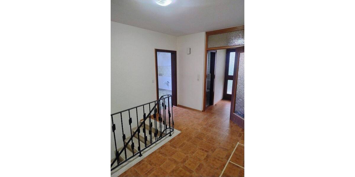 Bungalow Bad Sooden-Allendorf Allendorf - 6 Zimmer, 200 m&sup2;, 275.000&euro; | Angebot:26805701