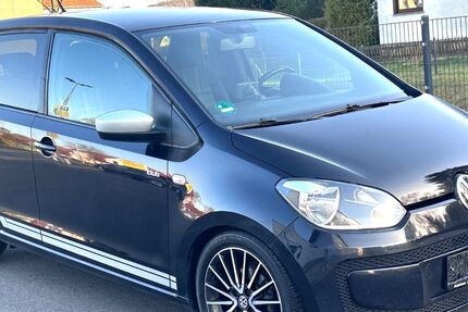 VW up! 91.000 km 6.990 &euro; Northeim 37154
