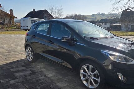 Ford Fiesta 96.000 km 7.500 &euro; Witzenhausen 37217