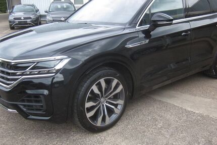 VW Touareg 92.500 km 40.999 &euro; Hann. Münden 34346