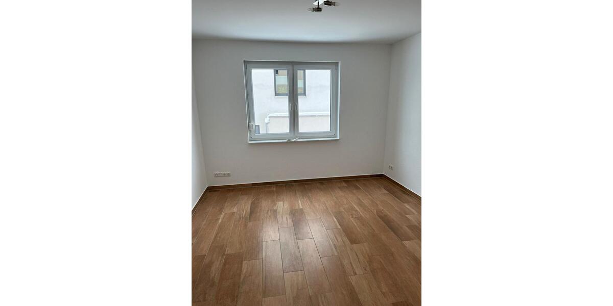 Etagenwohnung Bovenden - 4 Zimmer, 109 m&sup2;, 1.440&euro; | Angebot:26004691