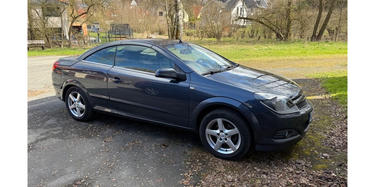 Opel Astra 216.000 km 1.350 &euro; Dransfeld 37127