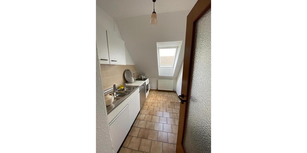 GEPFLEGTE MÖBLIERTE 3-ZIMMER DACHGESCHOSSWOHNUNG IN 37124 ROSDORF 3 zimmer