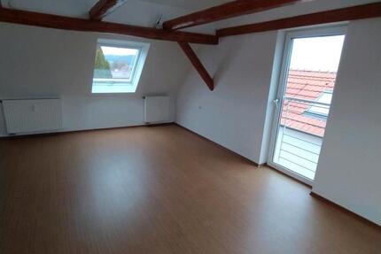 Wohnung Göttingen Elliehausen / Esebeck - 4 Zimmer, 96 m&sup2;, 800&euro; | Angebot:26474571