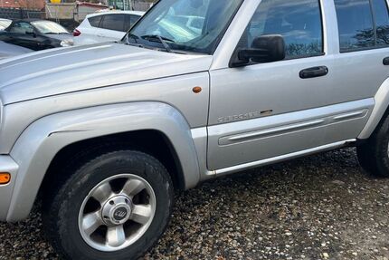 Jeep Cherokee 280.000 km 1.700 &euro; Rosdorf 37124