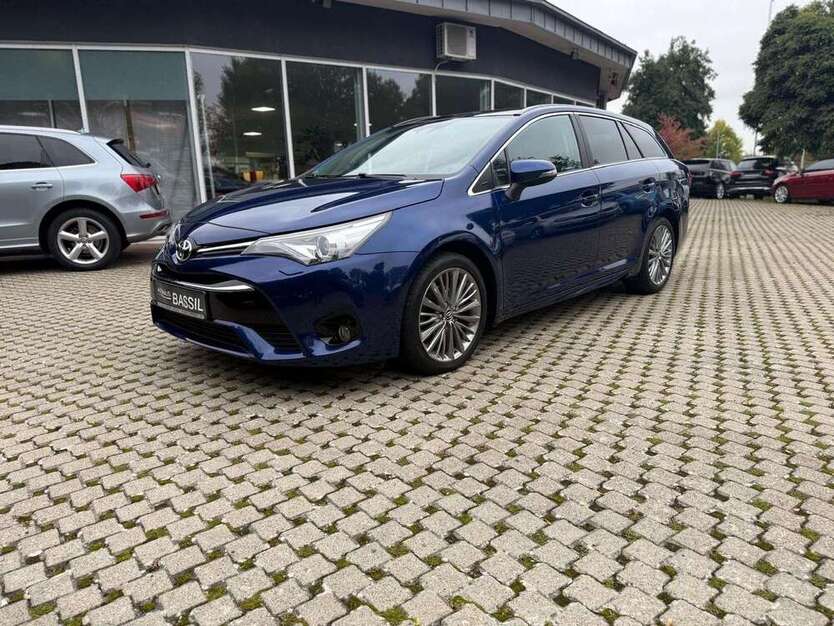 Toyota Avensis 110.200 km 13.990 € Göttingen 37081