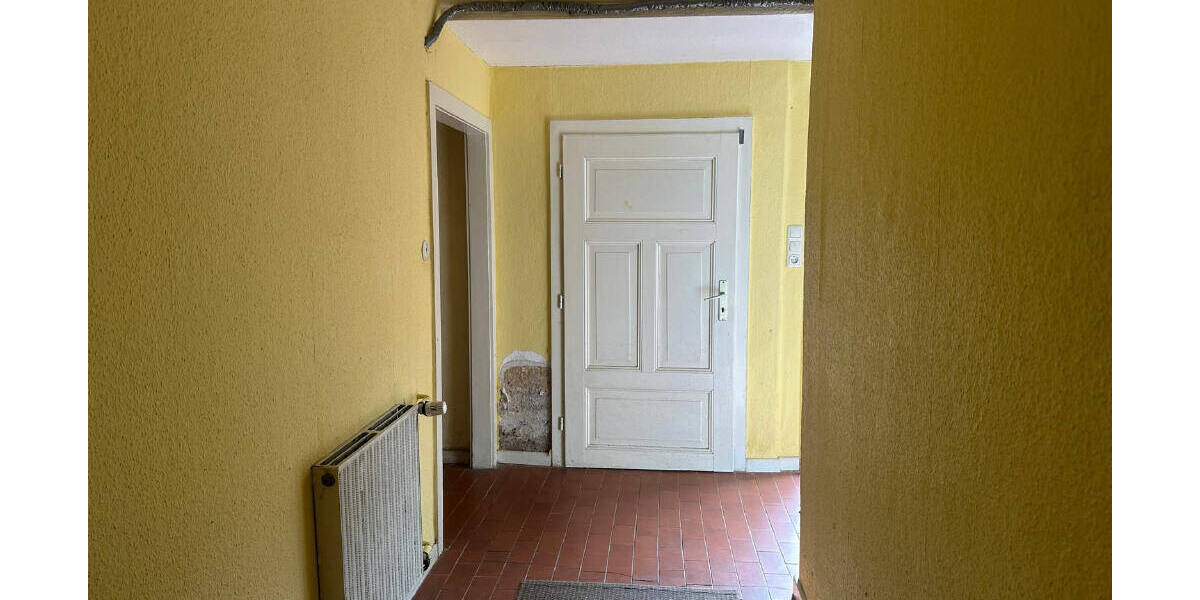 Mehrfamilienhaus, Wohnhaus Gleichen Bremke - 7 Zimmer, 167 m&sup2;, 185.000&euro; | Angebot:25797515