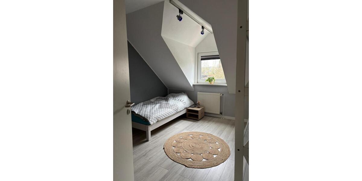 Doppelhaushälfte Adelebsen - 6 Zimmer, 160 m&sup2;, 395.000&euro; | Angebot:25655441