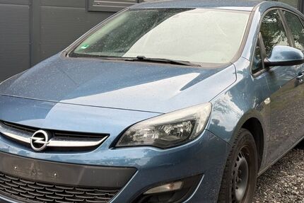 Opel Astra 171.000 km 3.999 &euro; Witzenhausen 37213