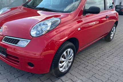 Nissan Micra 221.393 km 2.290 &euro; Göttingen 37081