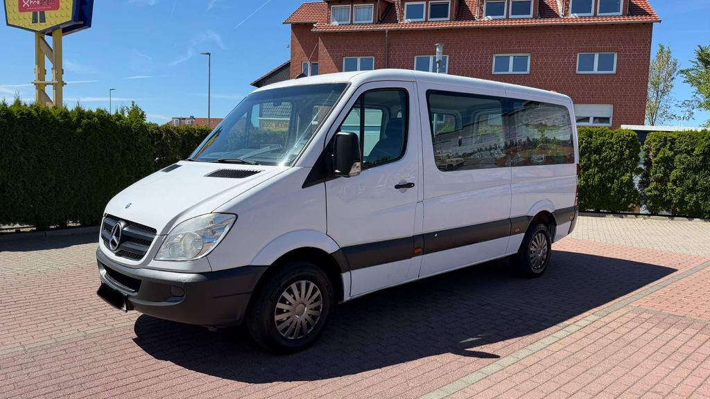 Mercedes-Benz Sprinter 438.267 km 8.900 &euro; BOVENDEN-GÖTTINGEN 37120